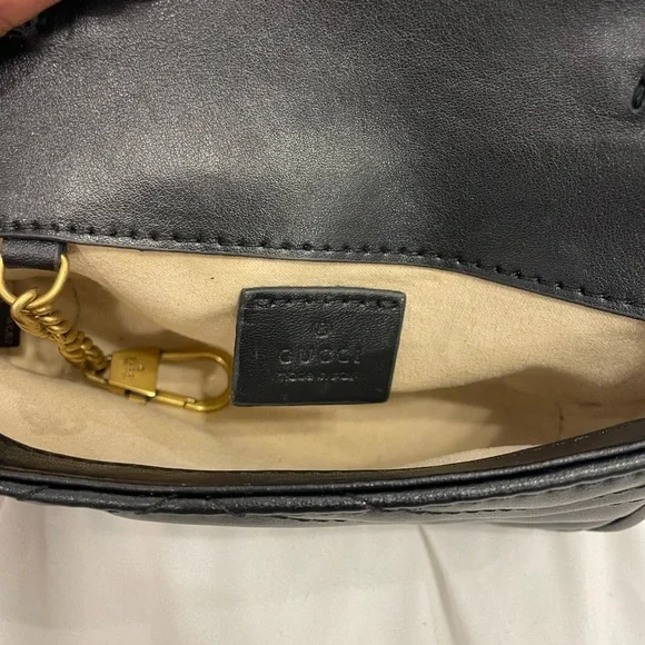 Black Quilted Gucci Bag with Gold Chain - Picture 7 of 11